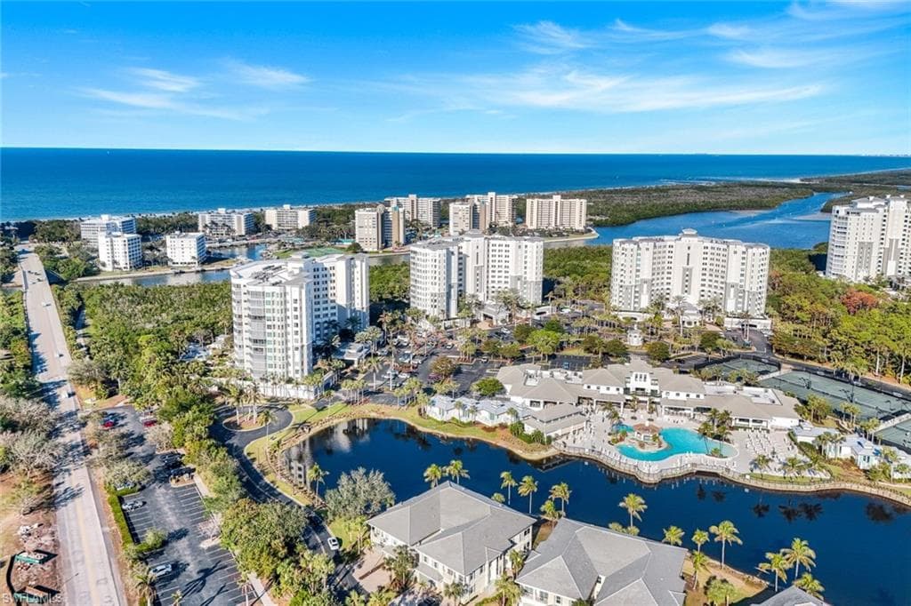 415 Sea Grove LN # 102, NAPLES FL 34110-22