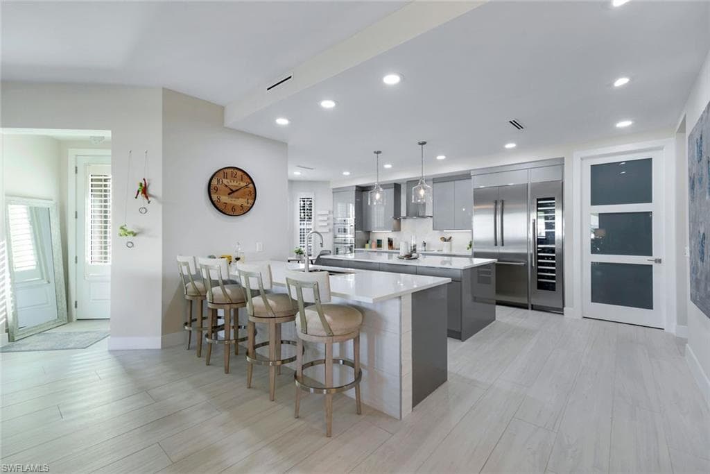 415 Sea Grove LN # 102, NAPLES FL 34110-5