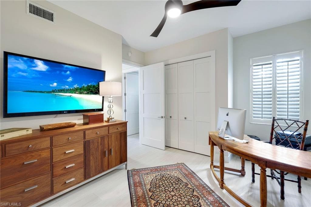 415 Sea Grove LN # 102, NAPLES FL 34110-15