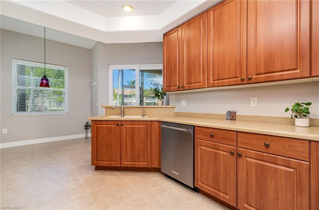 6071 Jonathans Bay CIR # 101, FORT MYERS FL 33908-12