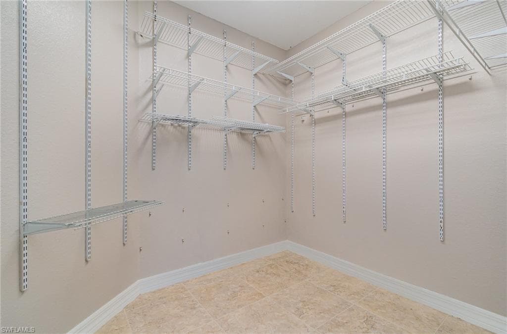 6071 Jonathans Bay CIR # 101, FORT MYERS FL 33908-16