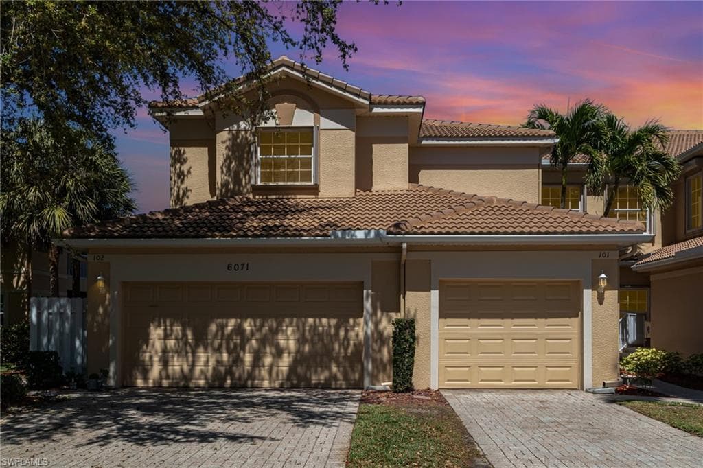 6071 Jonathans Bay CIR # 101, FORT MYERS FL 33908-38