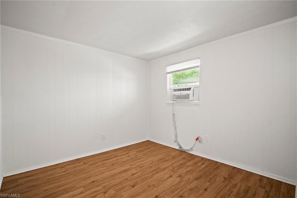 3215 Jeffcott ST, FORT MYERS FL 33916-27