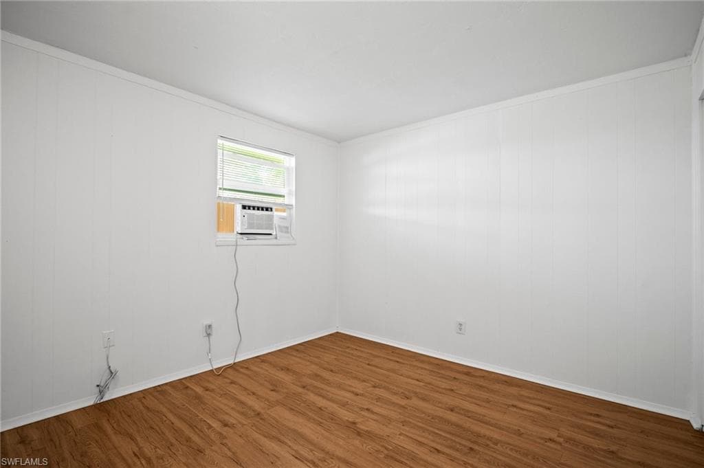 3215 Jeffcott ST, FORT MYERS FL 33916-29