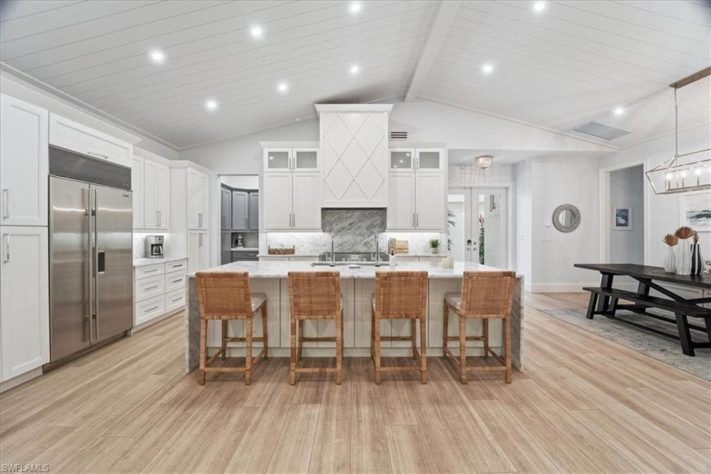 5130 Alpha CT, NAPLES FL 34105-5