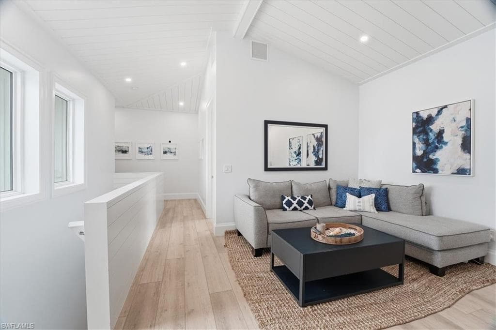 5130 Alpha CT, NAPLES FL 34105-34