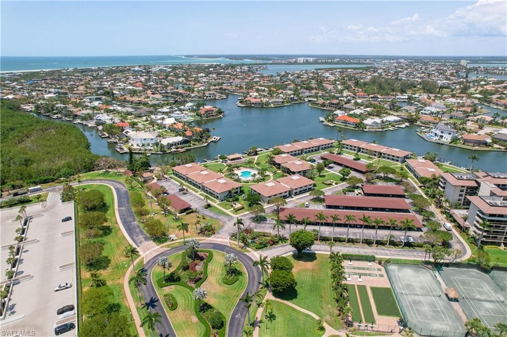 380 Seaview CT # 11709, MARCO ISLAND FL 34145-36