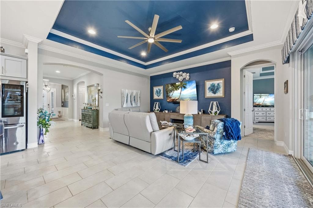 14748 Windward LN, NAPLES FL 34114-4