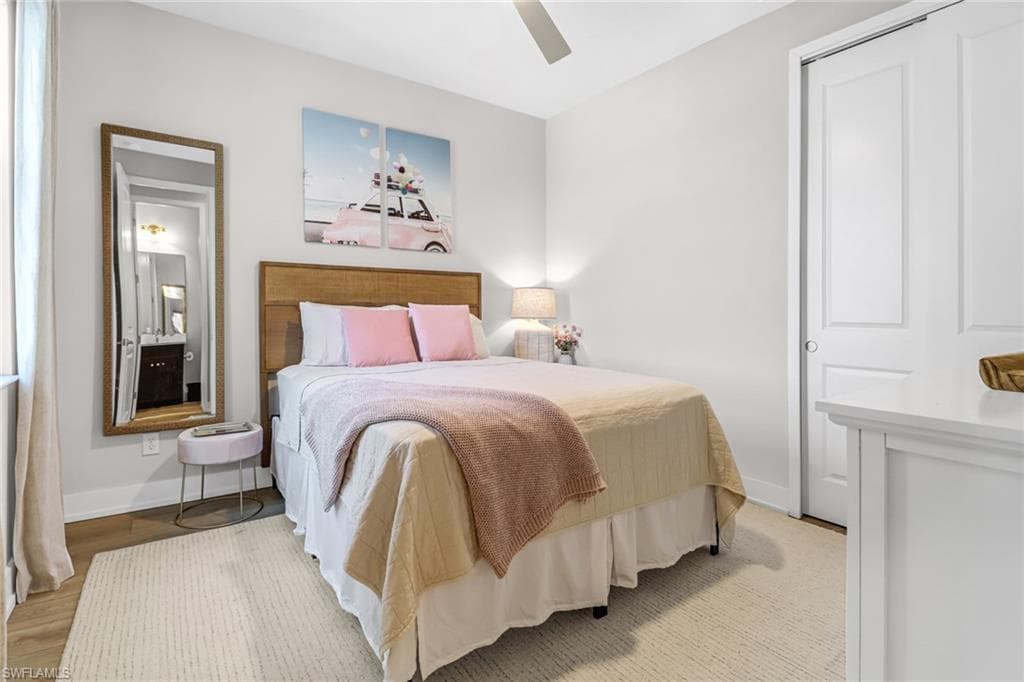 13082 Pembroke DR, NAPLES FL 34105-21