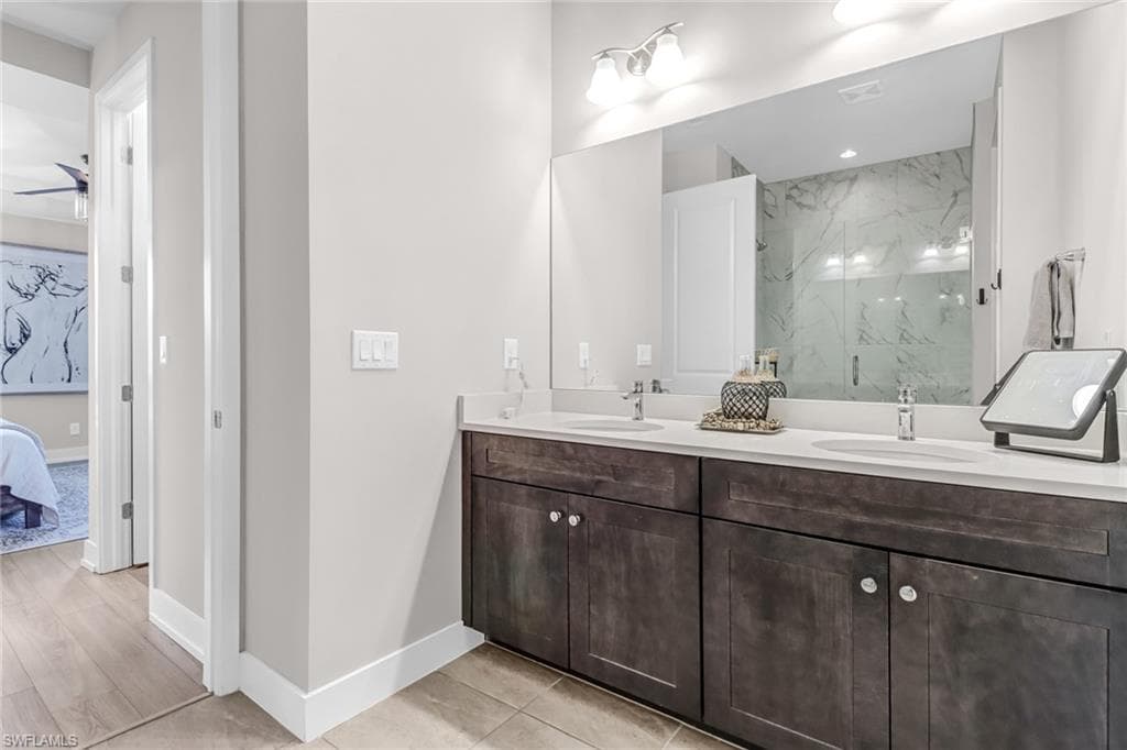 13082 Pembroke DR, NAPLES FL 34105-18