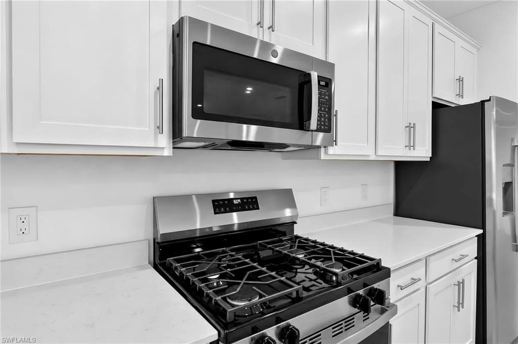 15888 Green Acres AVE 4222-16