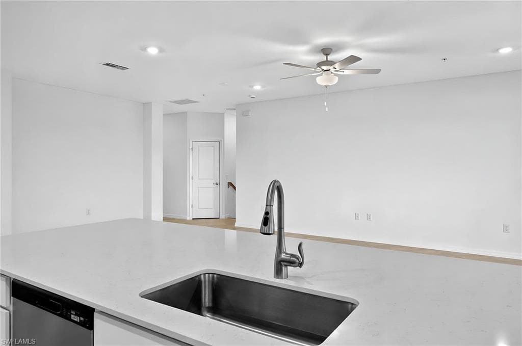15888 Green Acres AVE 4222-14
