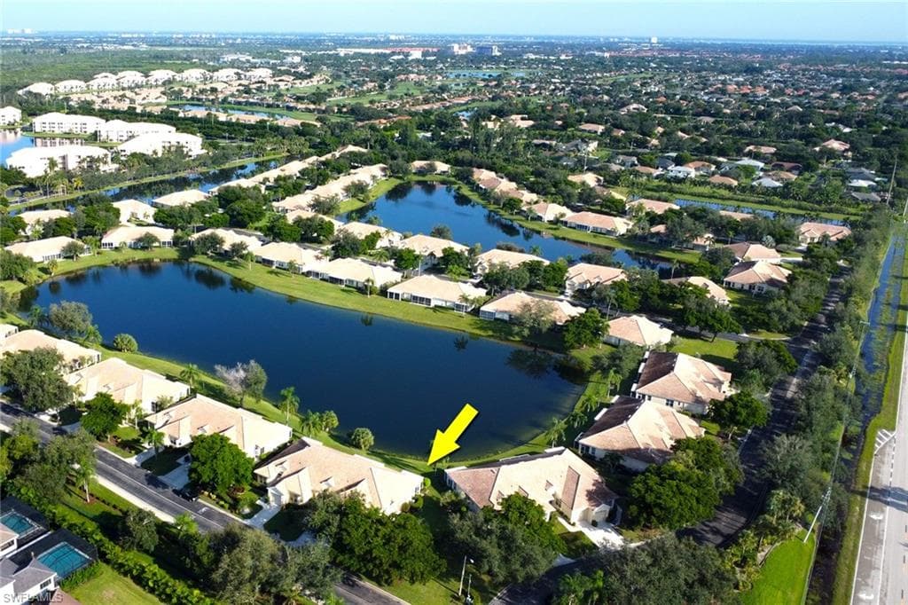 8760 Stockbridge DR, FORT MYERS FL 33908-37