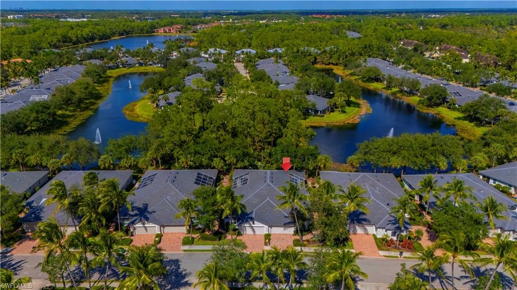 1761 Tarpon Bay DR S # 58, NAPLES FL 34119-18