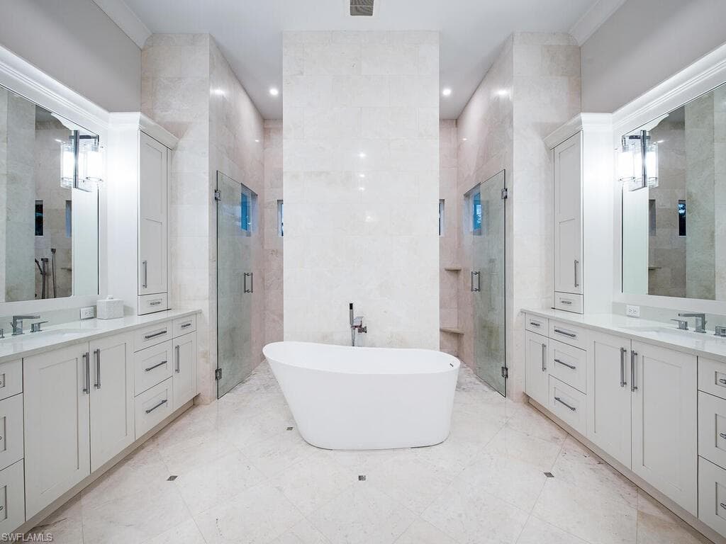 188 West ST, NAPLES FL 34108-30