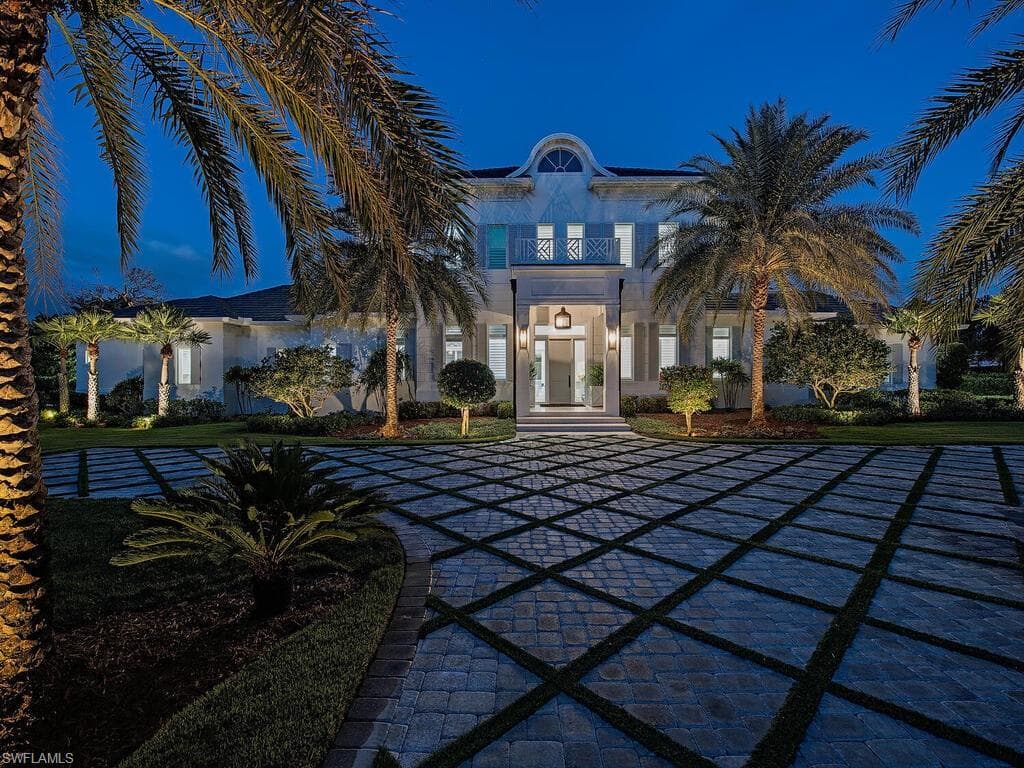 188 West ST, NAPLES FL 34108-3