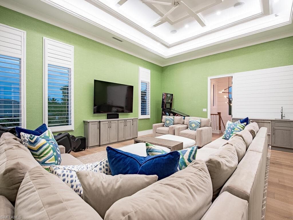 188 West ST, NAPLES FL 34108-20