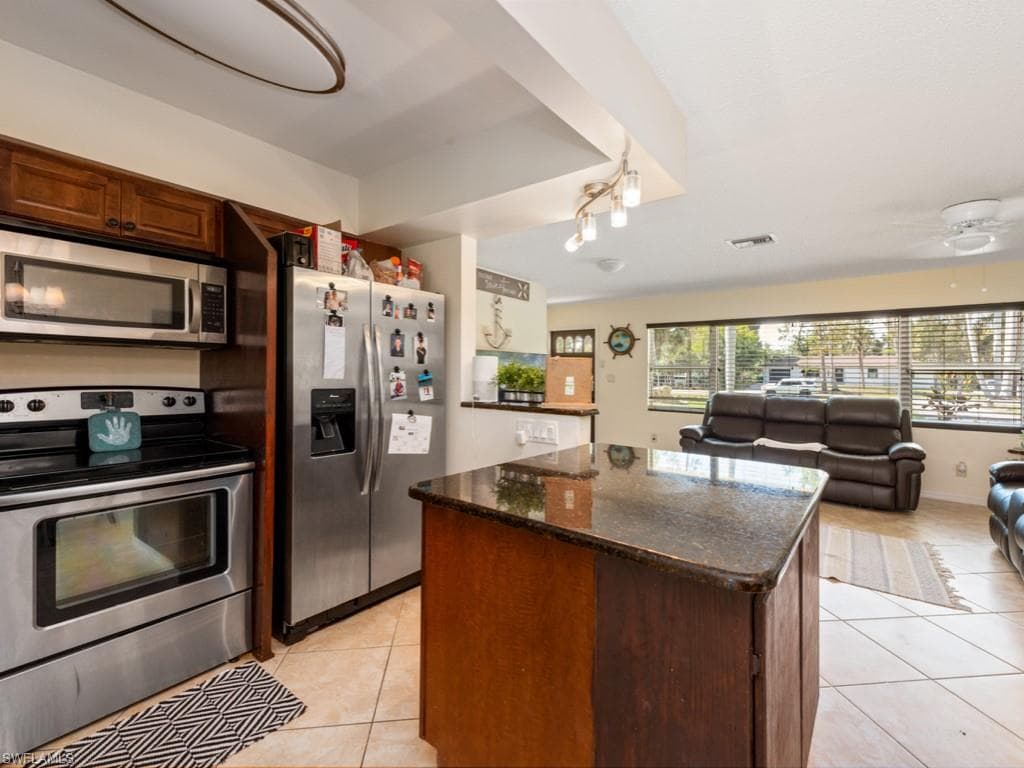 5300 Cypress LN, NAPLES FL 34113-13