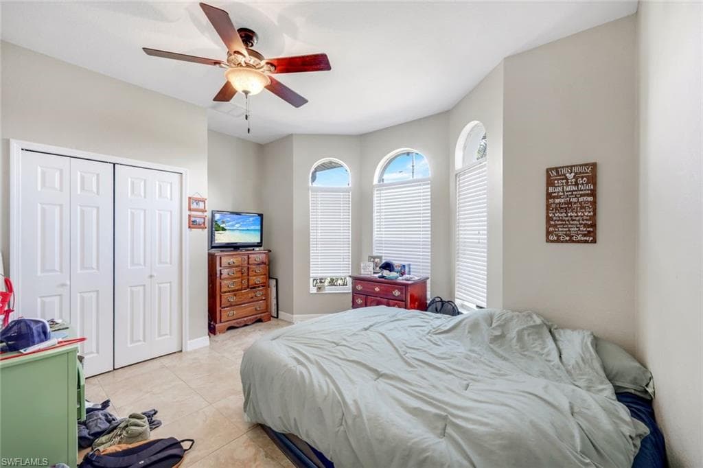 1302 SW 20th ST, CAPE CORAL FL 33991-23