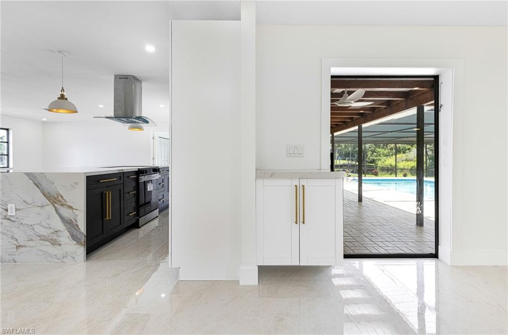 7436 Dana Lin CIR, NORTH FORT MYERS FL 33917-12