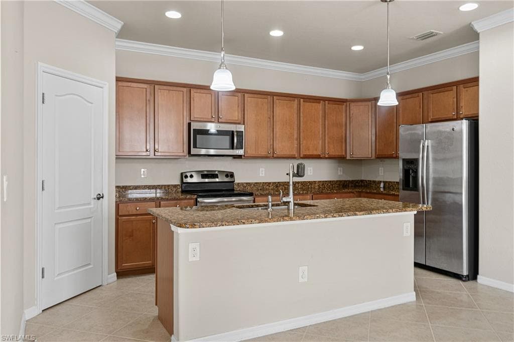 11064 Cherry Laurel DR, FORT MYERS FL 33912-9