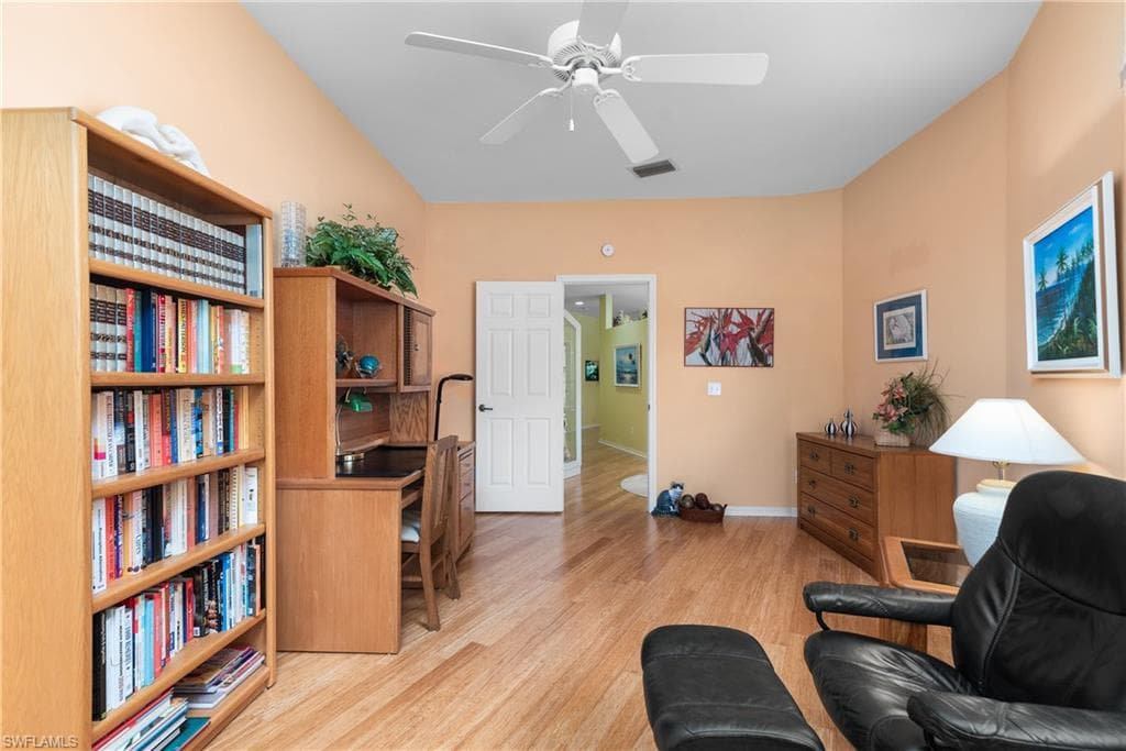 455 Crossfield CIR # 71, NAPLES FL 34104-11