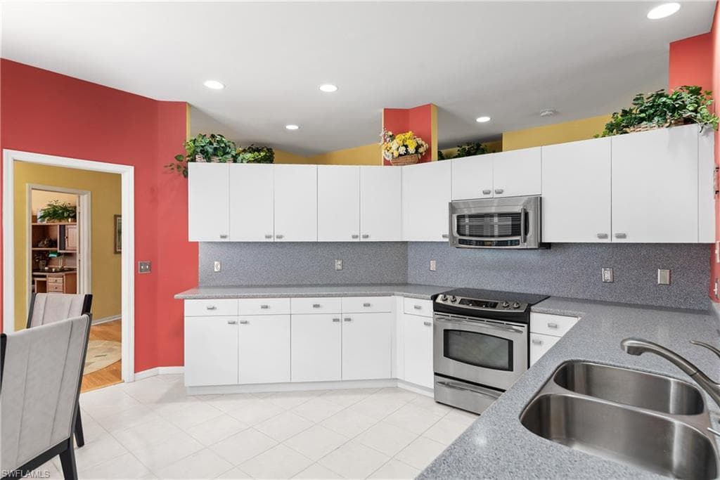 455 Crossfield CIR # 71, NAPLES FL 34104-7