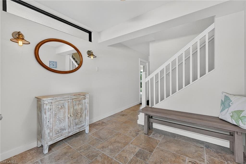 3990 Coquina DR, SANIBEL FL 33957-5