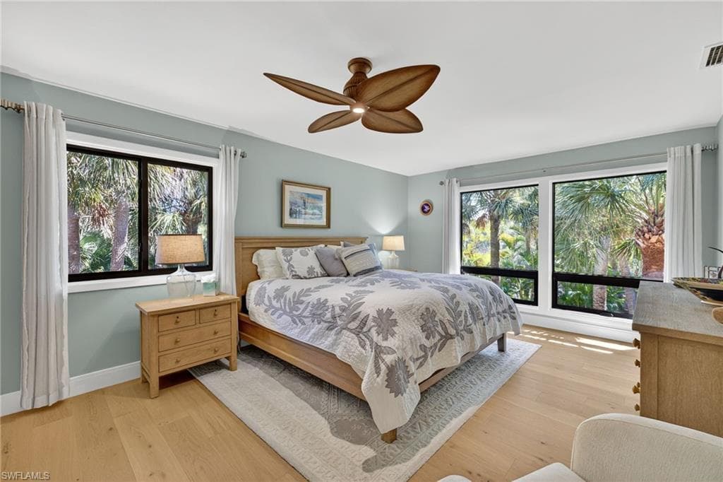3990 Coquina DR, SANIBEL FL 33957-16
