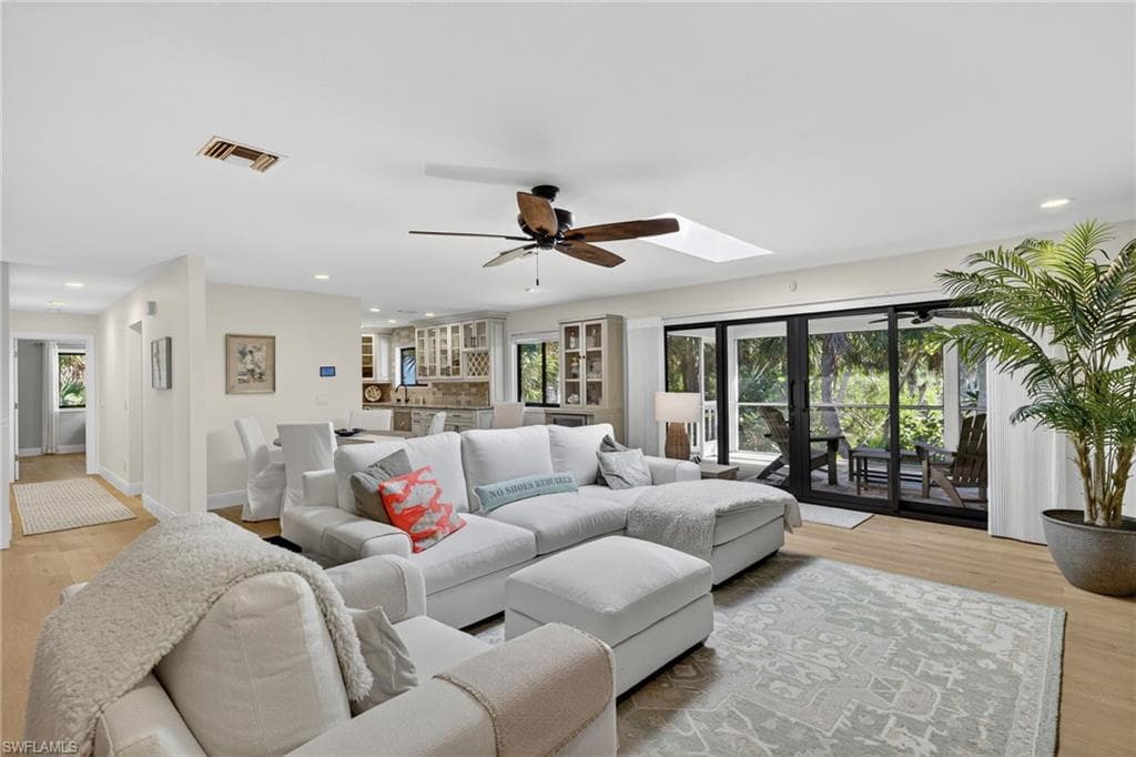 3990 Coquina DR, SANIBEL FL 33957-4