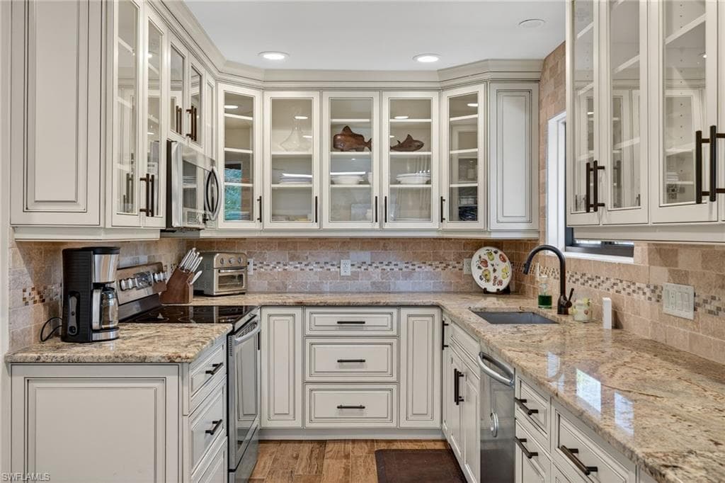 3990 Coquina DR, SANIBEL FL 33957-14