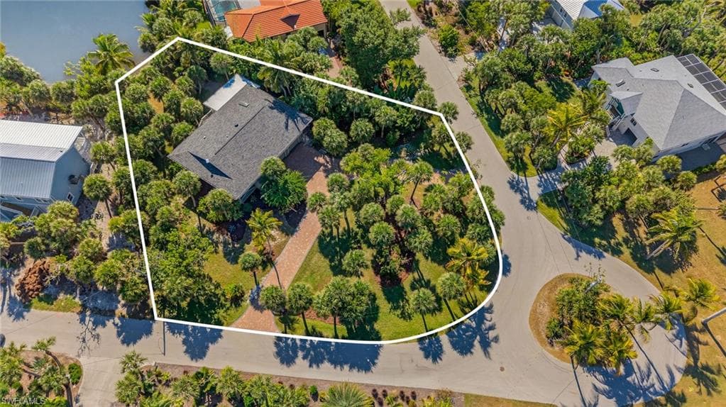 3990 Coquina DR, SANIBEL FL 33957-39