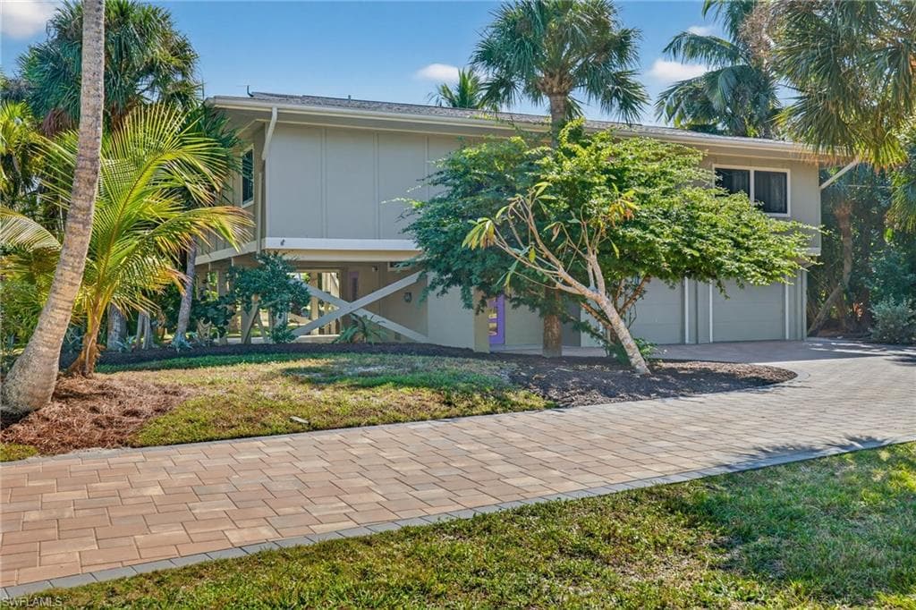 3990 Coquina DR, SANIBEL FL 33957-30