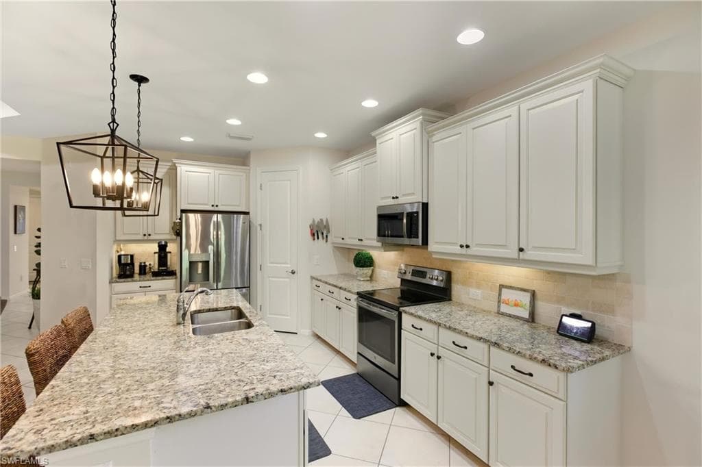 14503 Manchester DR, NAPLES FL 34114-12