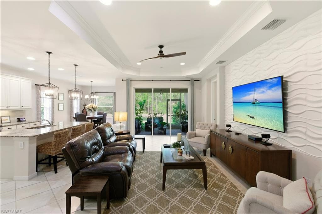 14503 Manchester DR, NAPLES FL 34114-7