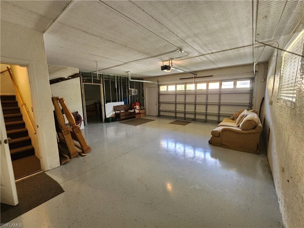 5390 Park RD # 1, FORT MYERS FL 33908-12