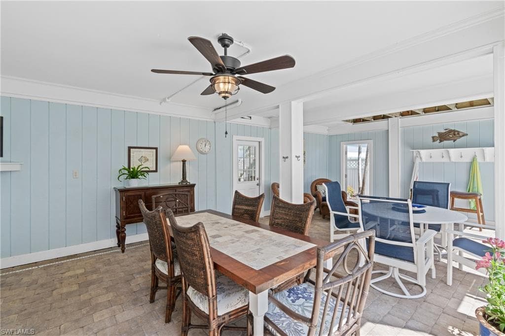 188 Bayview AVE, FORT MYERS BEACH FL 33931-35