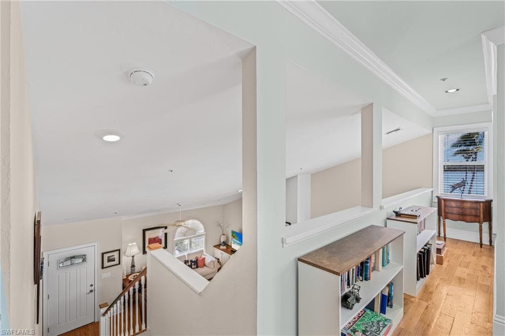 188 Bayview AVE, FORT MYERS BEACH FL 33931-30