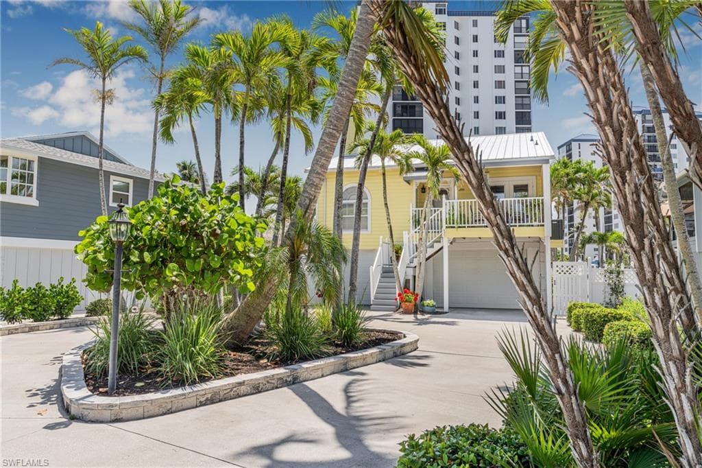 188 Bayview AVE, FORT MYERS BEACH FL 33931-3