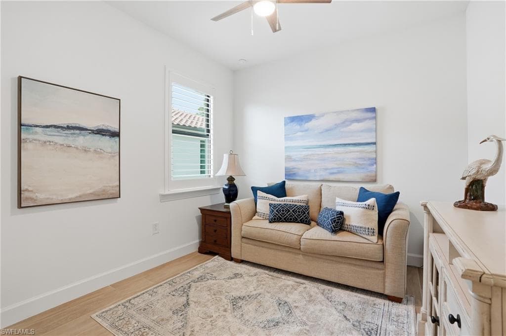 1857 Amador CT, NAPLES FL 34120-26