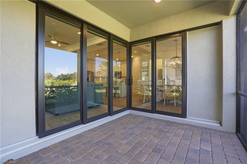 1857 Amador CT, NAPLES FL 34120-32