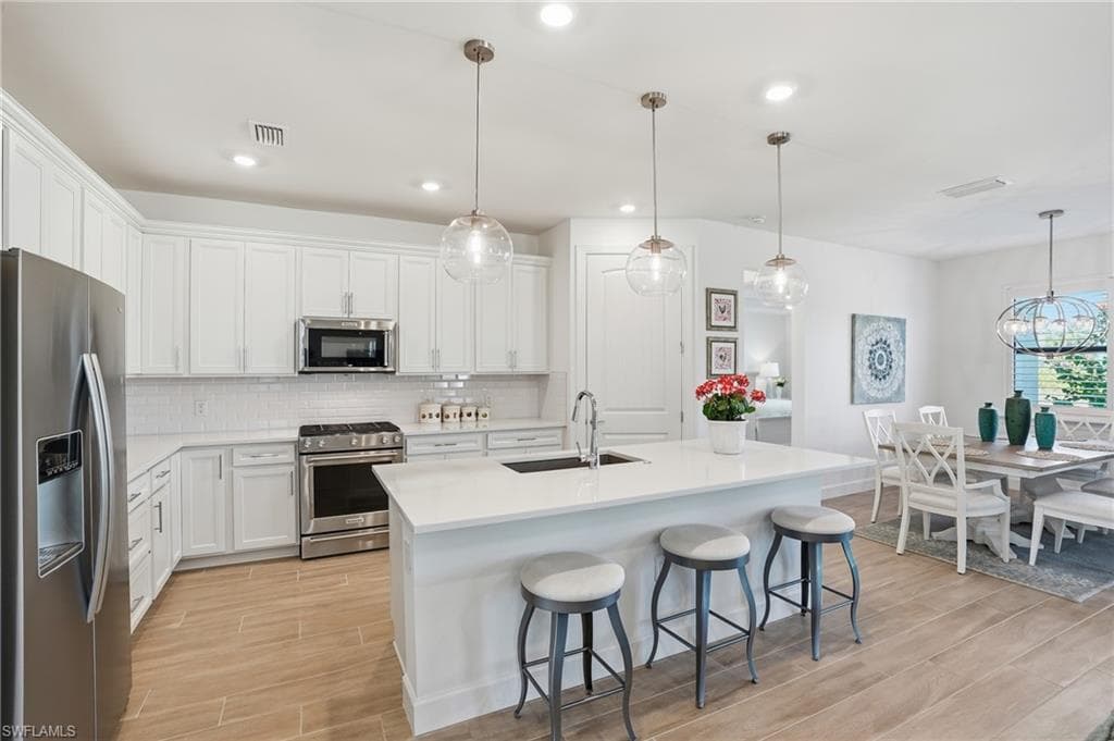 1857 Amador CT, NAPLES FL 34120-7