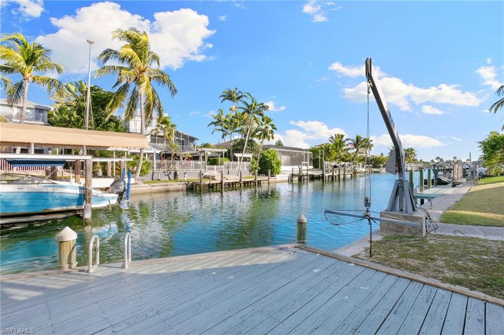 821 Palm ST-41