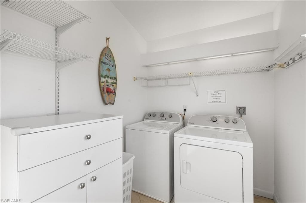821 Palm ST-37