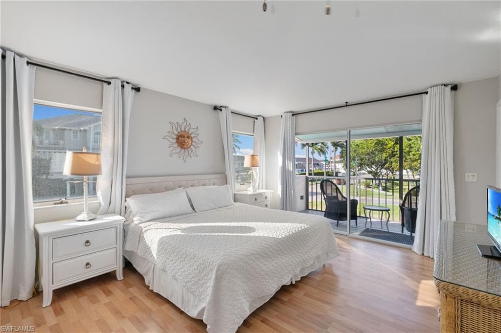 821 Palm ST-31