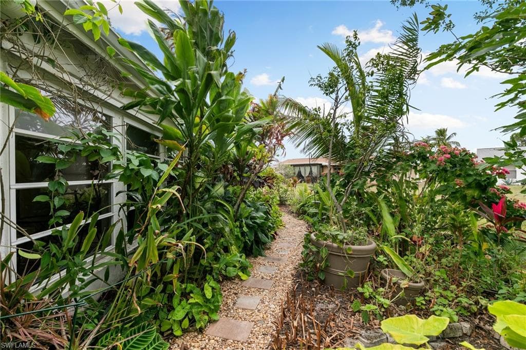 212 Potomac PL # 51, NAPLES FL 34112-22