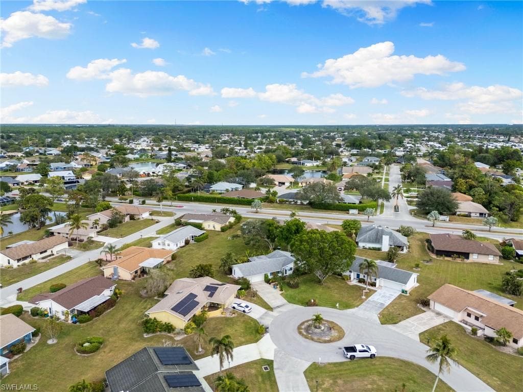 212 Potomac PL # 51, NAPLES FL 34112-25