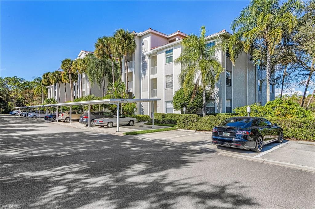 8505 Naples Heritage DR 146-15