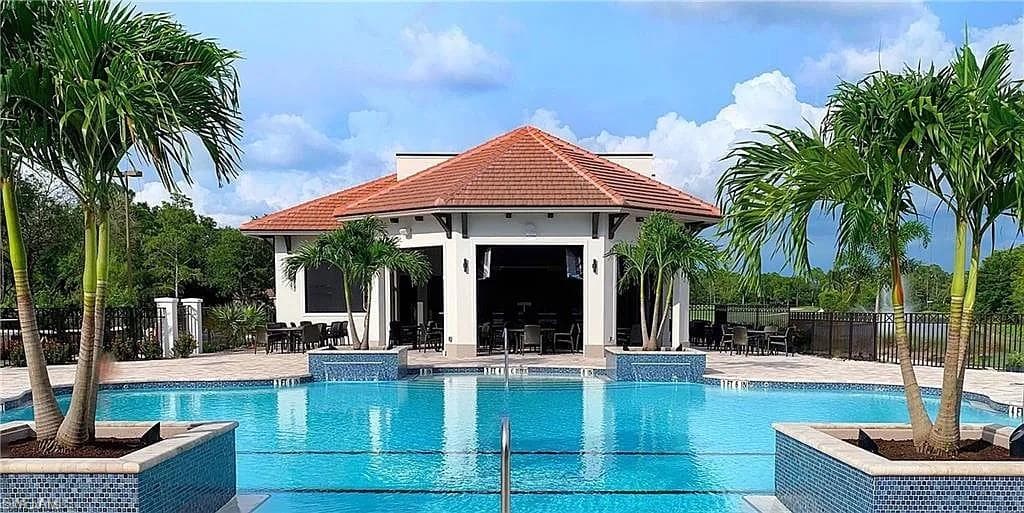 8505 Naples Heritage DR 146-33