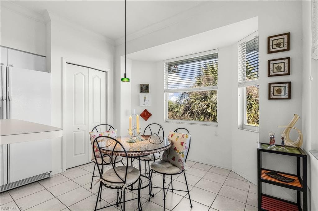 8505 Naples Heritage DR 146-7